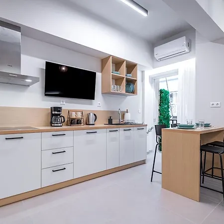 Apartment Feel Like Athens
